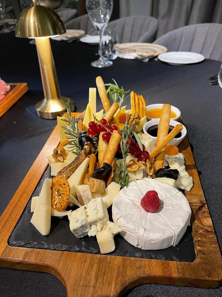 Hotel Brilliant Plaza Zalău Εξωτερικό φωτογραφία
