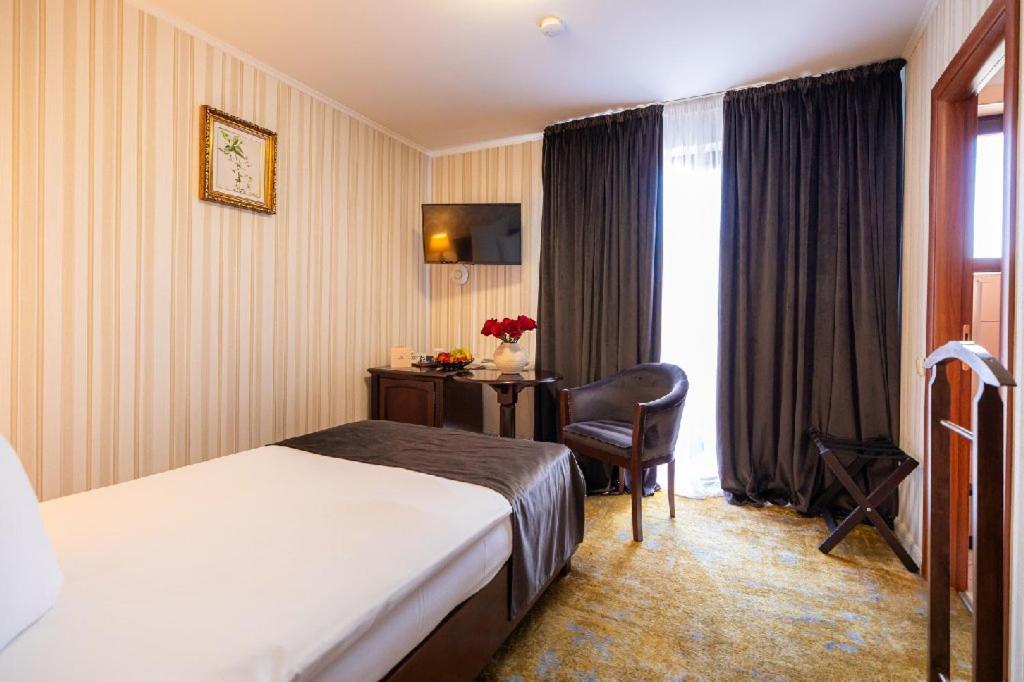 Hotel Brilliant Plaza Zalău Εξωτερικό φωτογραφία